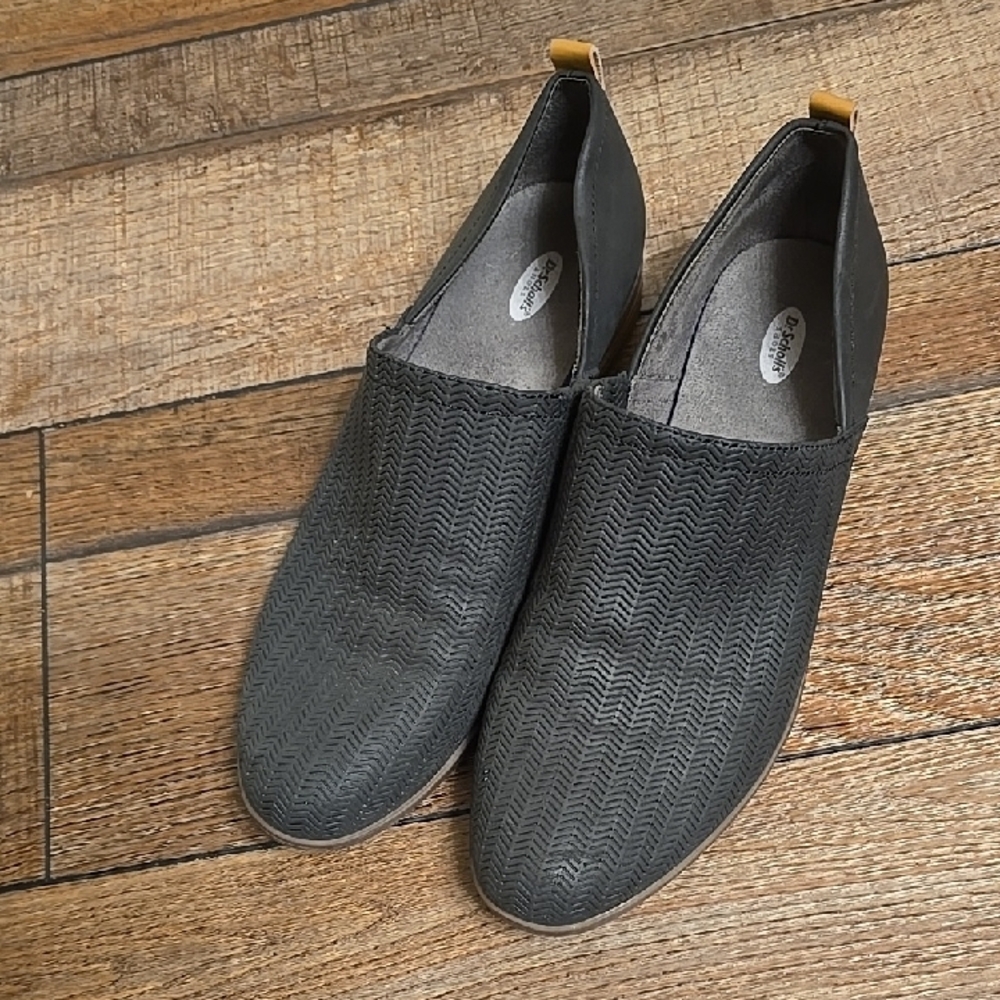 Women's Black Slip-On Shoes